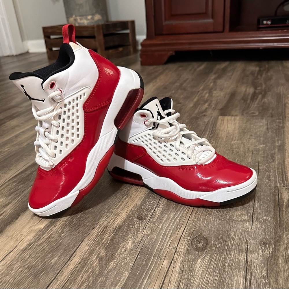 Jordan Maxin 200 Basketball shoes